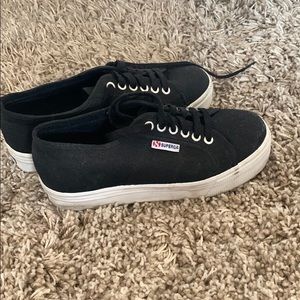 Black platform superga